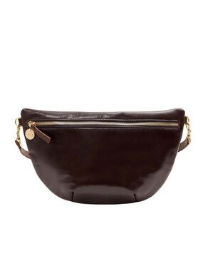 Clare v. Grande Fanny bag Kalamata color
Women's Dark Brown(Kalamata)bag.